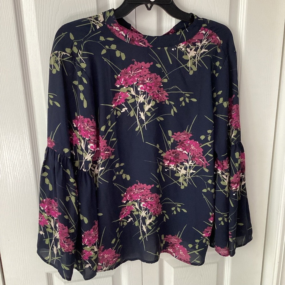 Loft women’s Chiffon Blue pink Floral Shirt Blouse Tie Back Bell sleeves MP
